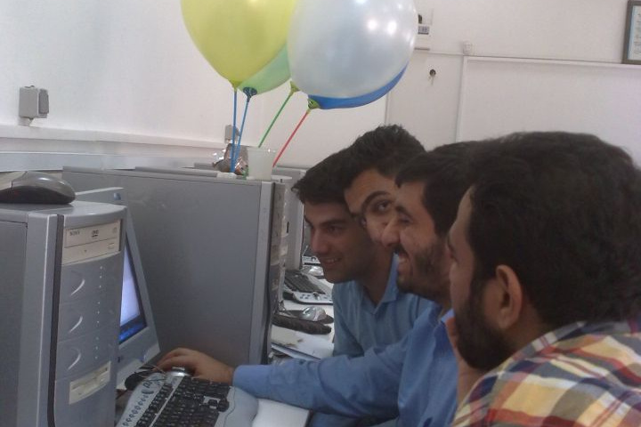 آماده سازی تیم برای مسابقات ACM - انجمن علمی مهندسی کامپیوتر0